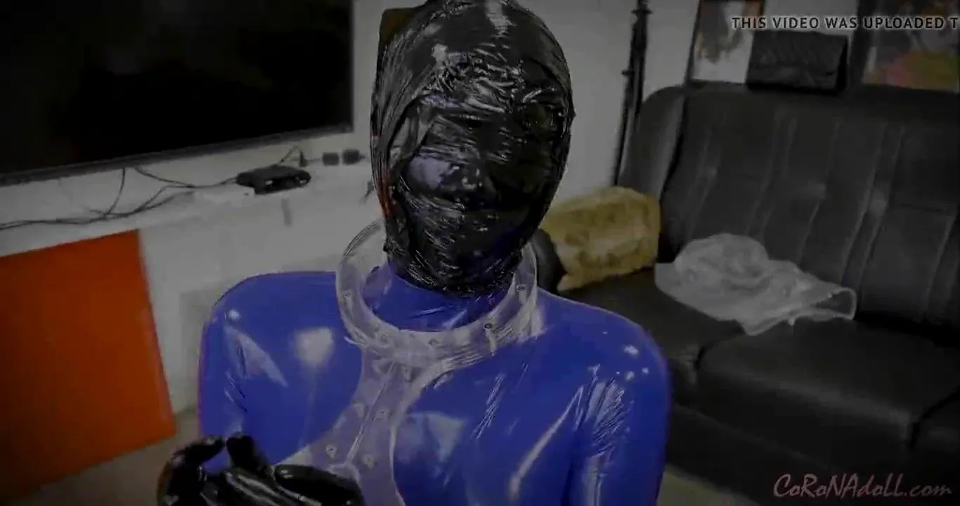 Free layers two mummy gag latex hood kigurumi Porn Video