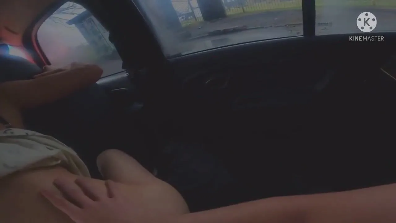 Free Nos dejan esperando solos en el auto y mi me enseña sus tetas Porn  Video