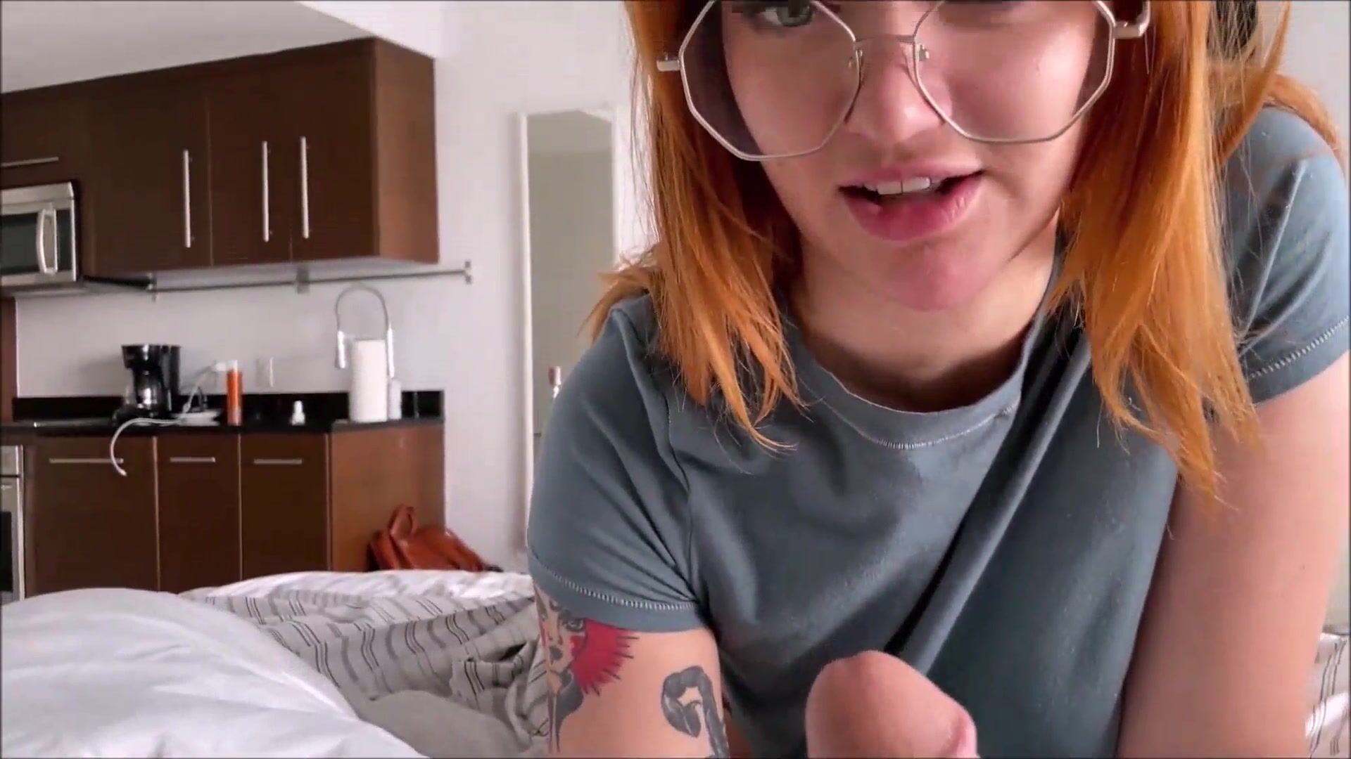 Free Redhead Large Step Sister Catches U Jerking Off - Emma Magnolia - Family  Therapy - Alex Adams Porn Video