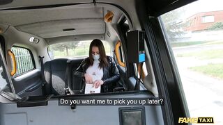 Taxiwith large titties makes driver cum 4 times in a row