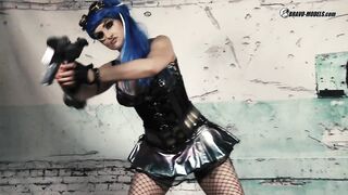 397 - Barbara Bieber - Future warrior cuties - Cosplay cyberpunk serie - Trailer