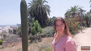 The stupid tourist thought this babe wouldn't get to suck knob for pics! Spoiler! This babe had to!